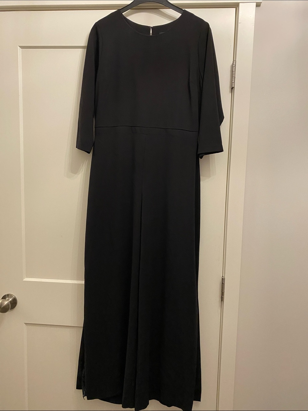 Simply Vera Vera Wang Black Wide Leg Jumpsuit Size M